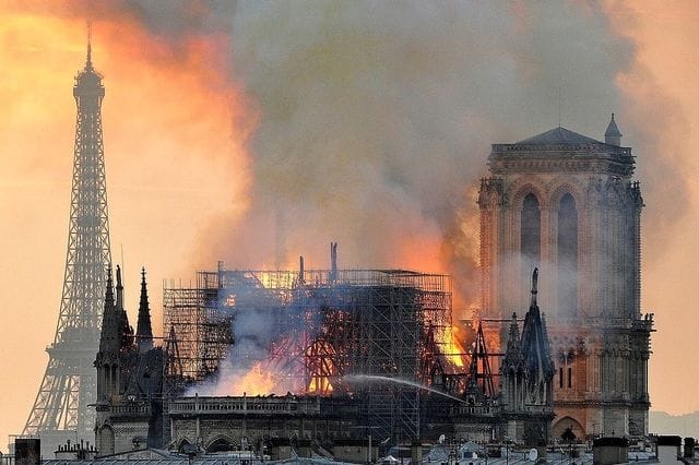 Le couple 14-47 prend le contrôle de Notre-Dame le 8 décembre 2024